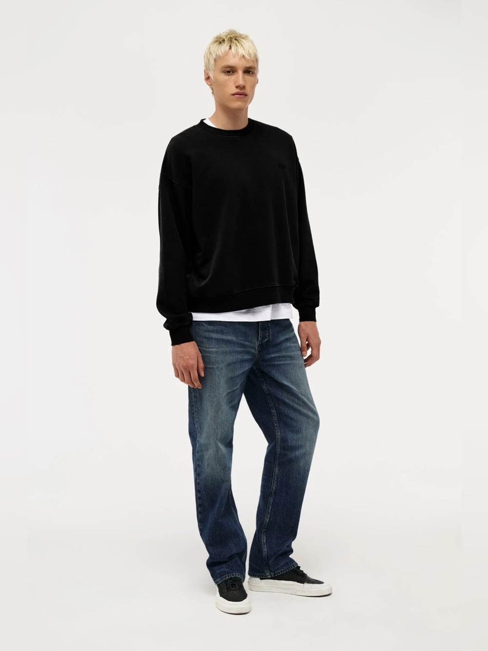 NWT NEUW Men’s Black Crewneck Sweatshirt Sz M